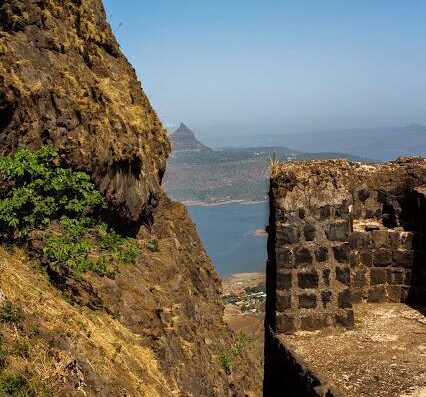 Tikona Fort (Vitandgad)